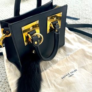Sophie Hulme with dust bag
